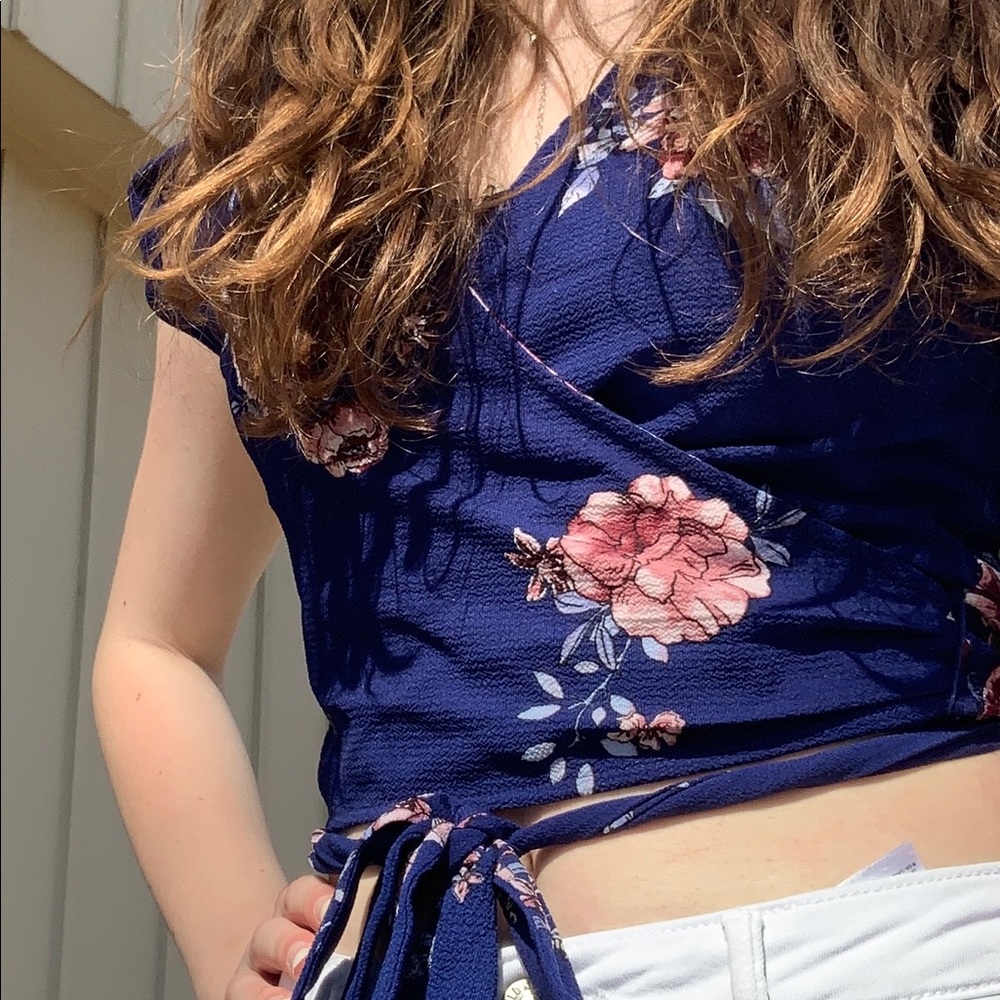 Floral Cropped Wrap Top